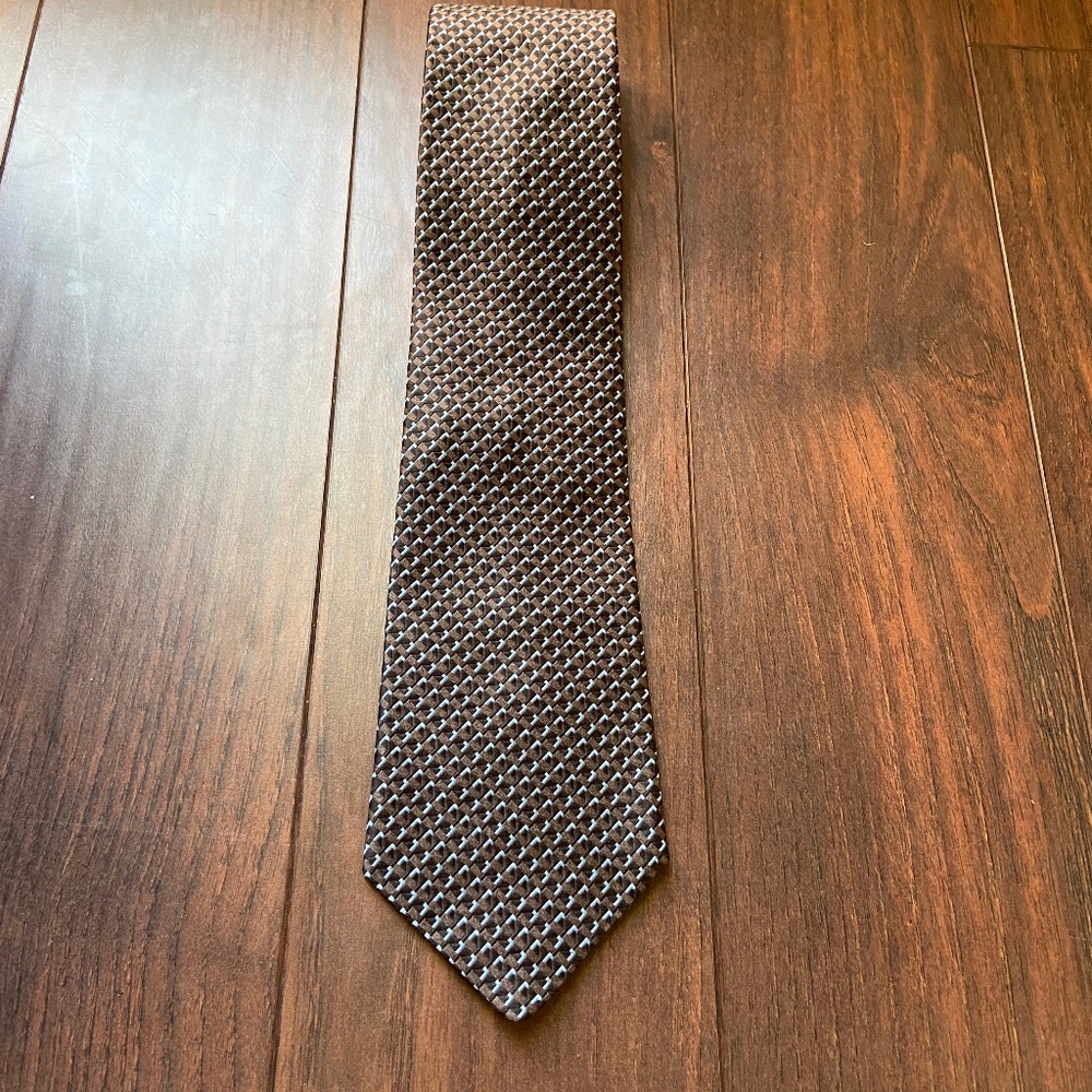 STUDIO by fumagalli's geometric blue brown tie 100% imported silk